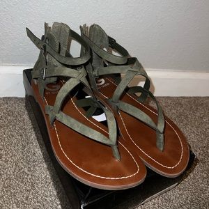 G by guess sandals